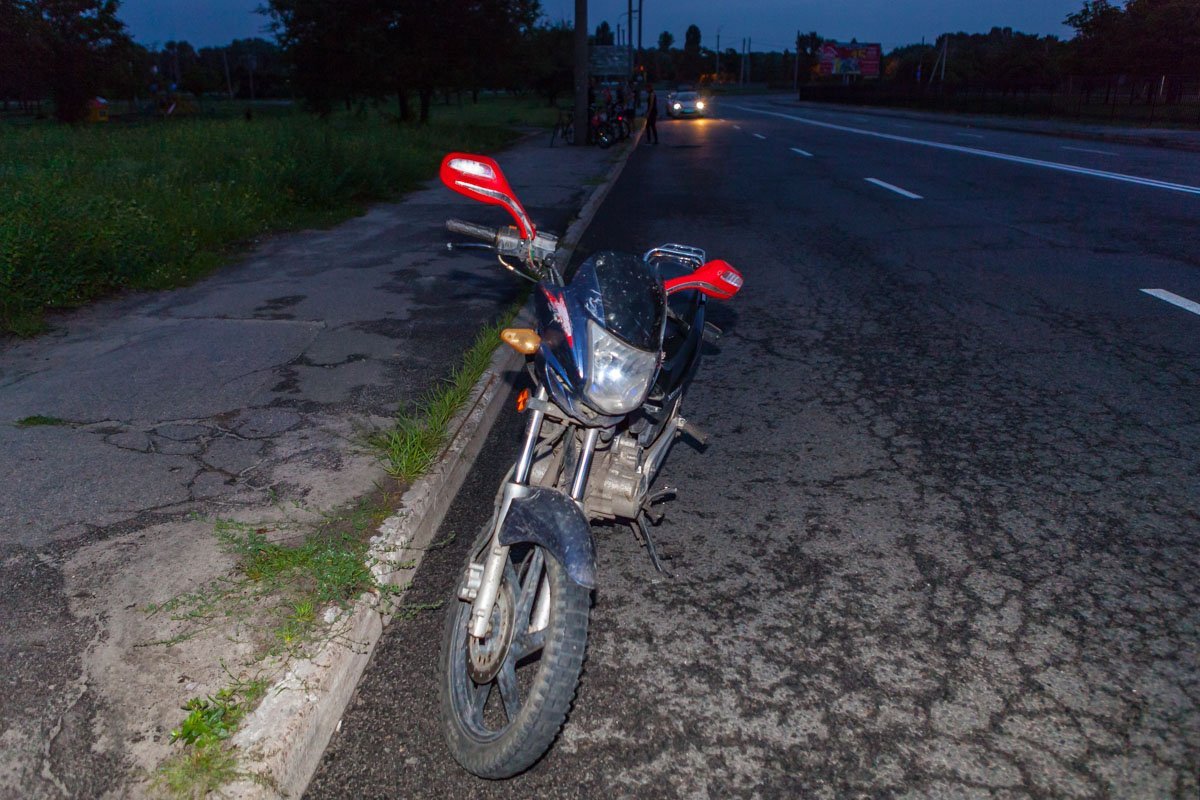 Водитель мотоцикла был без прав Водитель мотоцикла был без прав