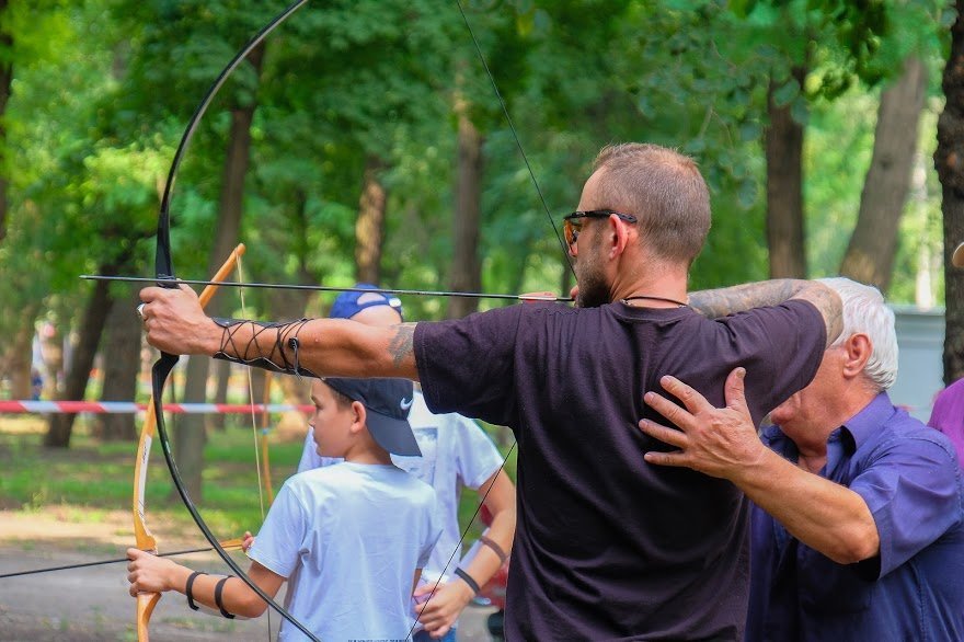 Осваивать стрельбу пришел участник АТО Сергей Белецкий Осваивать стрельбу пришел участник АТО Сергей Белецкий