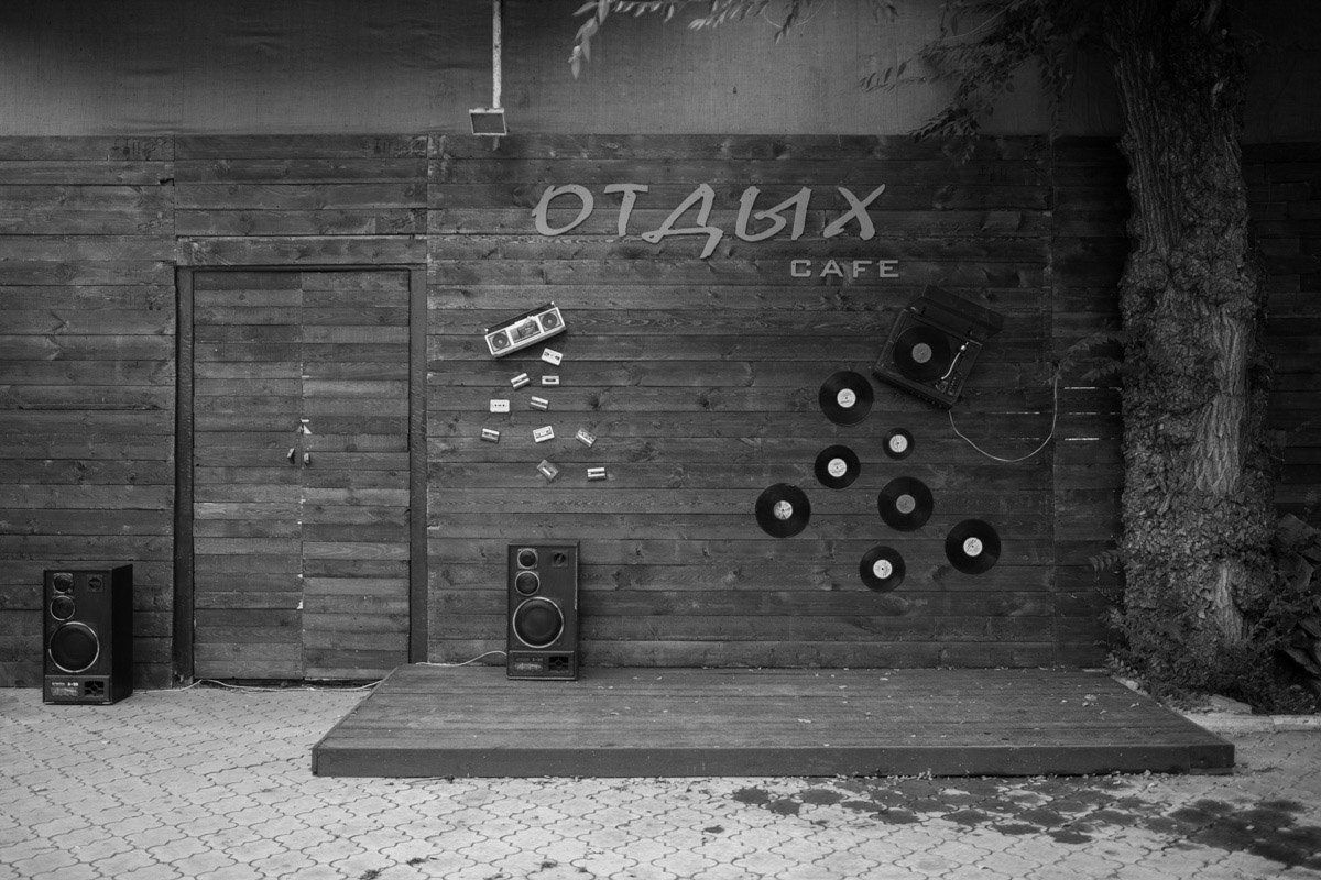 Какой отдых с такой зарплатой? Какой отдых с такой зарплатой?