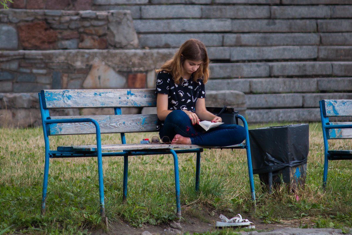 ... или побыть наедине с любимой книгой