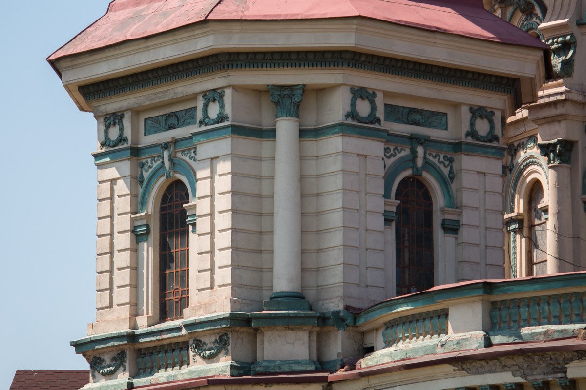 Кто бы мог подумать, что когда-то здесь были складские помещения Брянского завода Кто бы мог подумать, что когда-то здесь были складские помещения Брянского завода