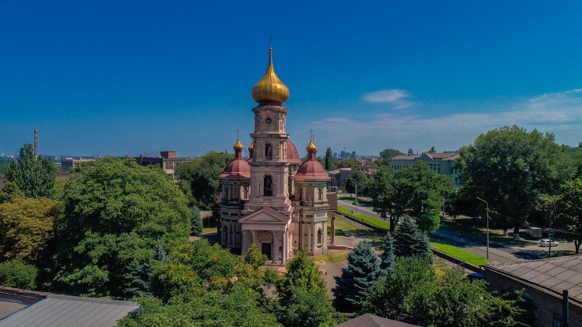 Роскошный собор напоминает каждому о прошедшей эпохе Роскошный собор напоминает каждому о прошедшей эпохе