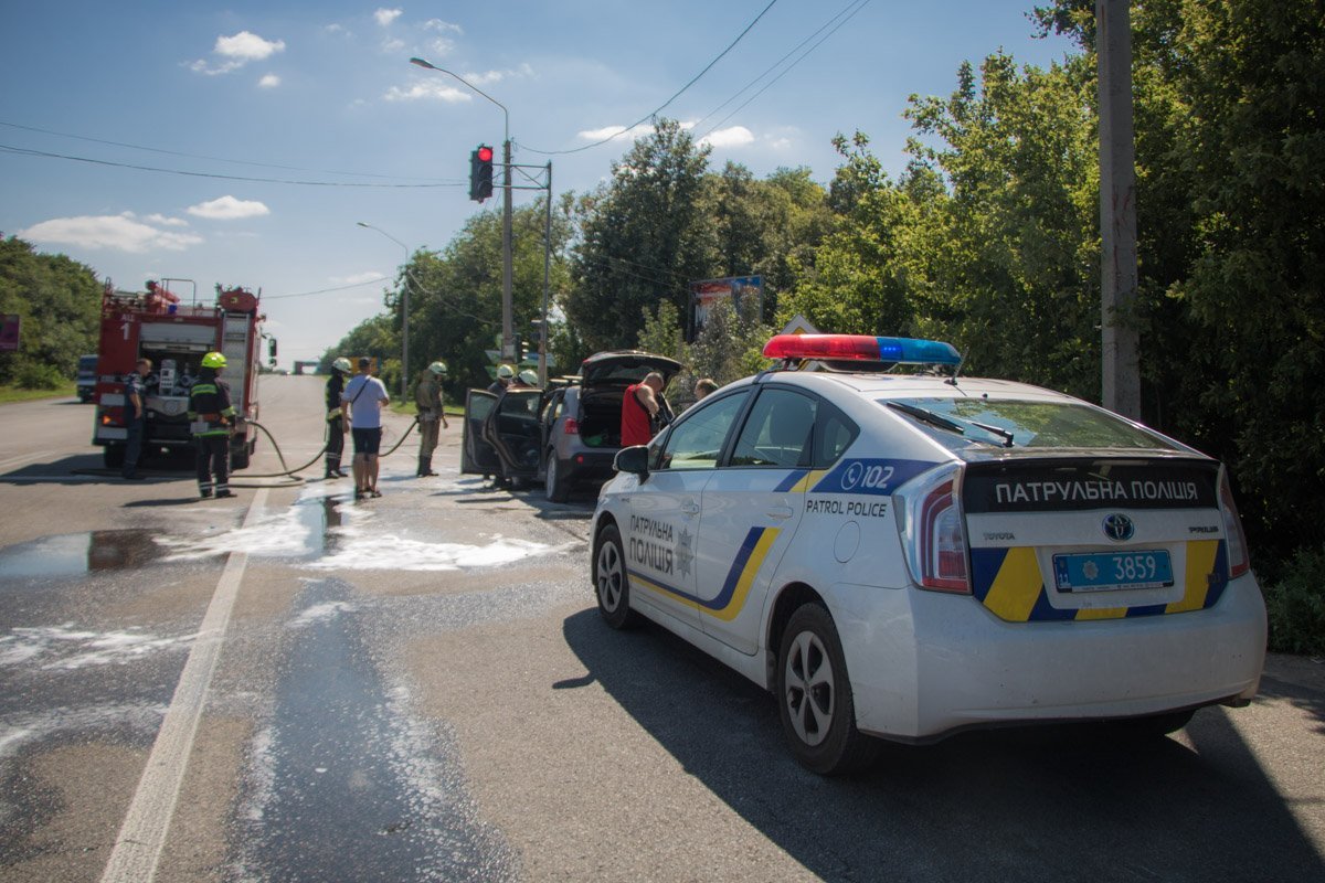 Загорелся Nissan