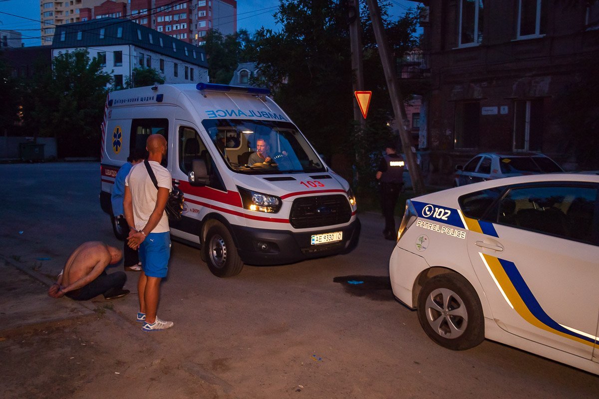 Патрульные смогли задержать двоих мужчин, которые пытались ограбить квартиру 