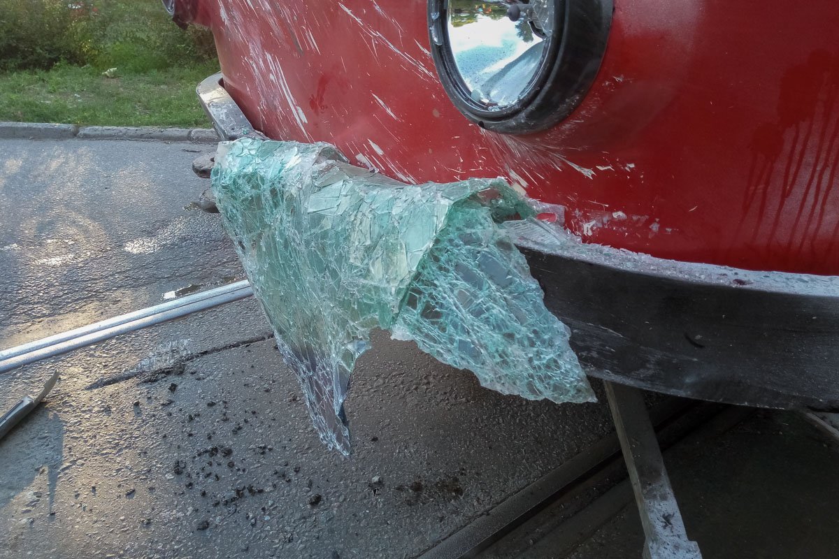 В трамвае не было пассажиров В трамвае не было пассажиров