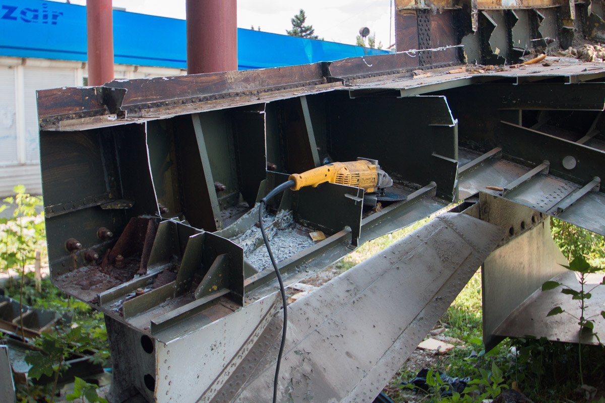 Тяжело представить, что когда-то здесь гуляли много детей