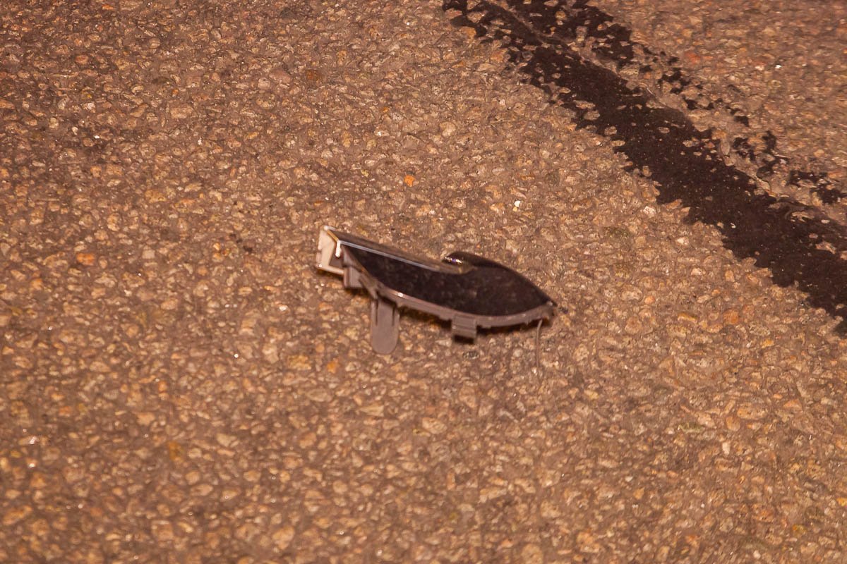 Следы от аварии Следы от аварии