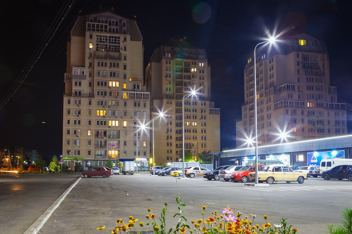 Чистые улицы, цветы и тишина