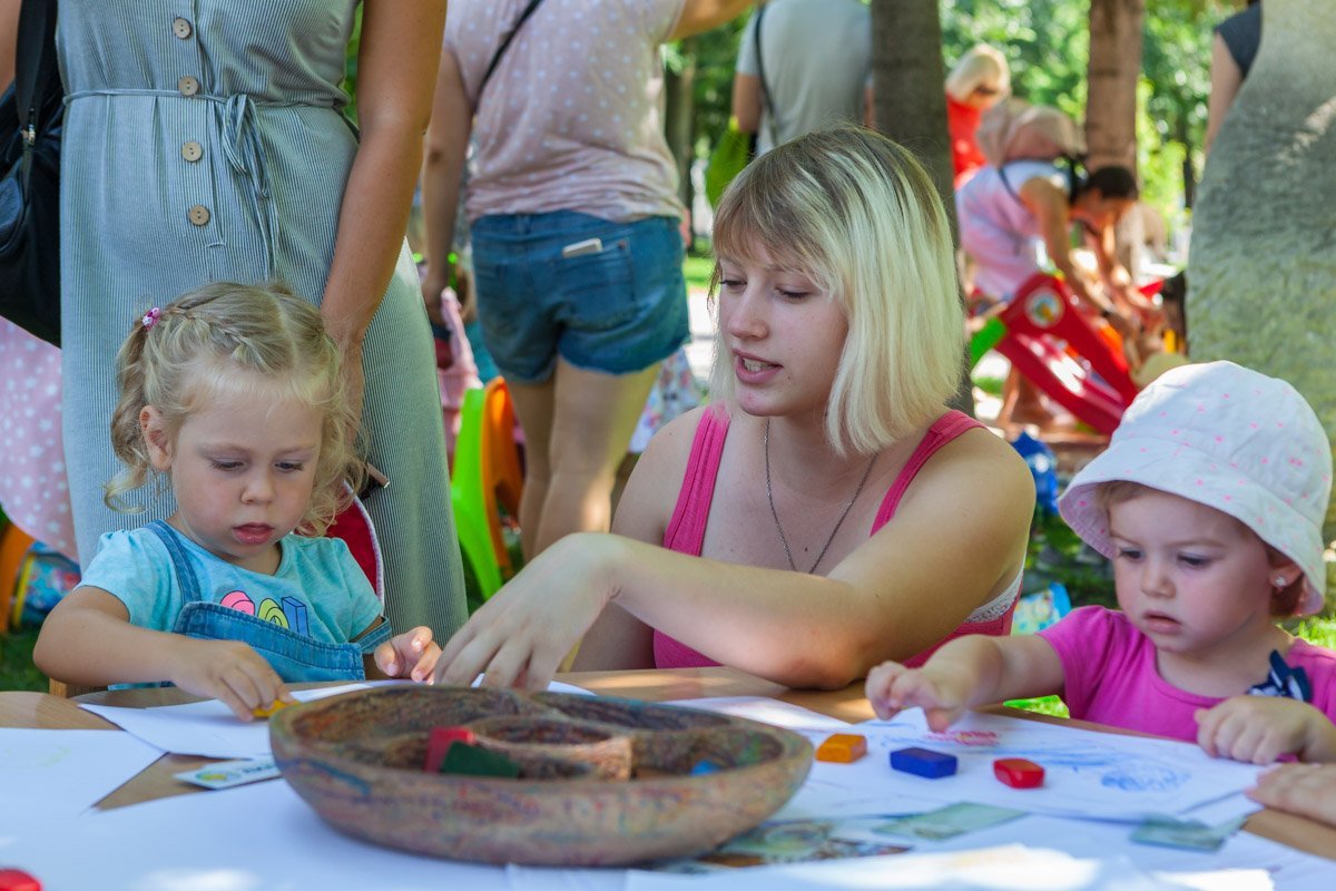 Небольшой уголок для творчества