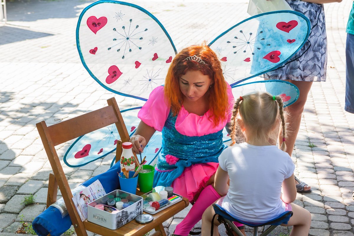 Фея превратит малыша в того, в кого он пожелает