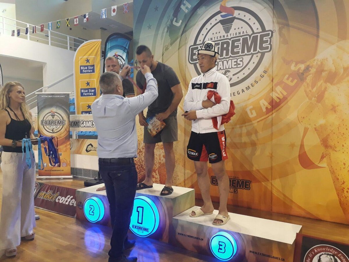 Влад является многократным чемпионом и призером Украины Влад является многократным чемпионом и призером Украины