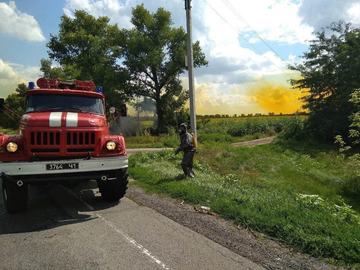 На место немедленно прибыли сотрудники ГСЧС На место немедленно прибыли сотрудники ГСЧС
