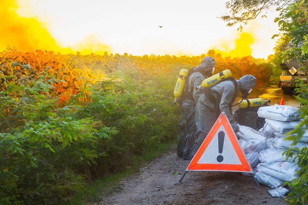 Те, кто нас оберегают