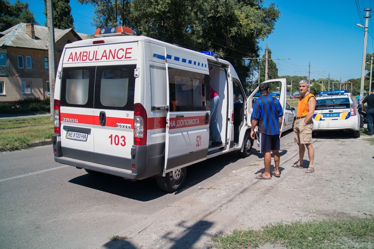 Медики госпитализировали его в областную больницу имени Мечникова