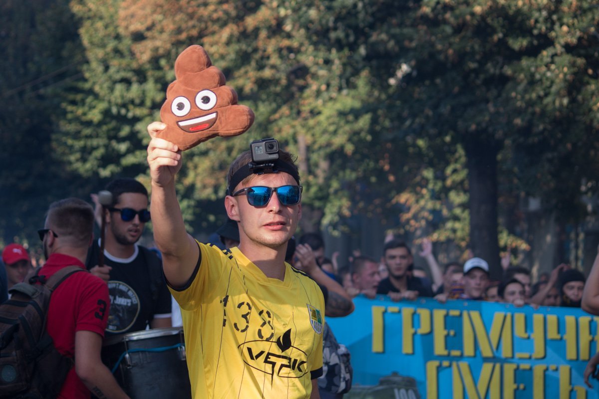 Оле, ола, СК - .... Ну вы поняли.... Оле, ола, СК - .... Ну вы поняли....