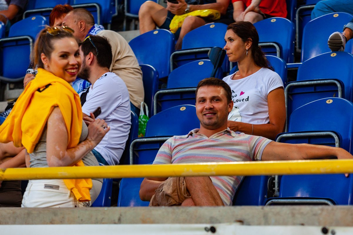 Когда жена разрешила пойти на футбол Когда жена разрешила пойти на футбол