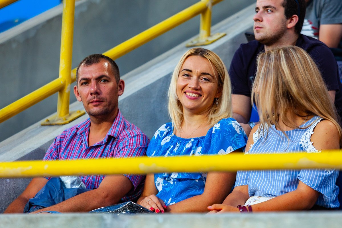 Когда с самого начала знал, что тебя будут фотографировать Когда с самого начала знал, что тебя будут фотографировать