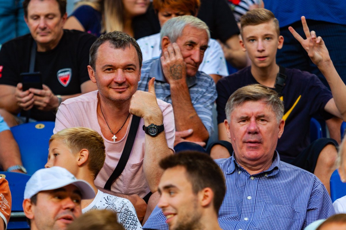 Присутствующие были настроены только на победу днепрян Присутствующие были настроены только на победу днепрян