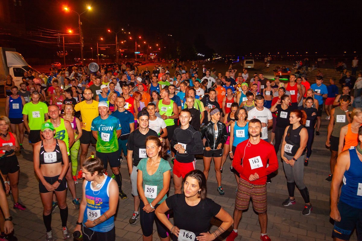 Побегать ночью - это как поесть, только побегать Побегать ночью - это как поесть, только побегать