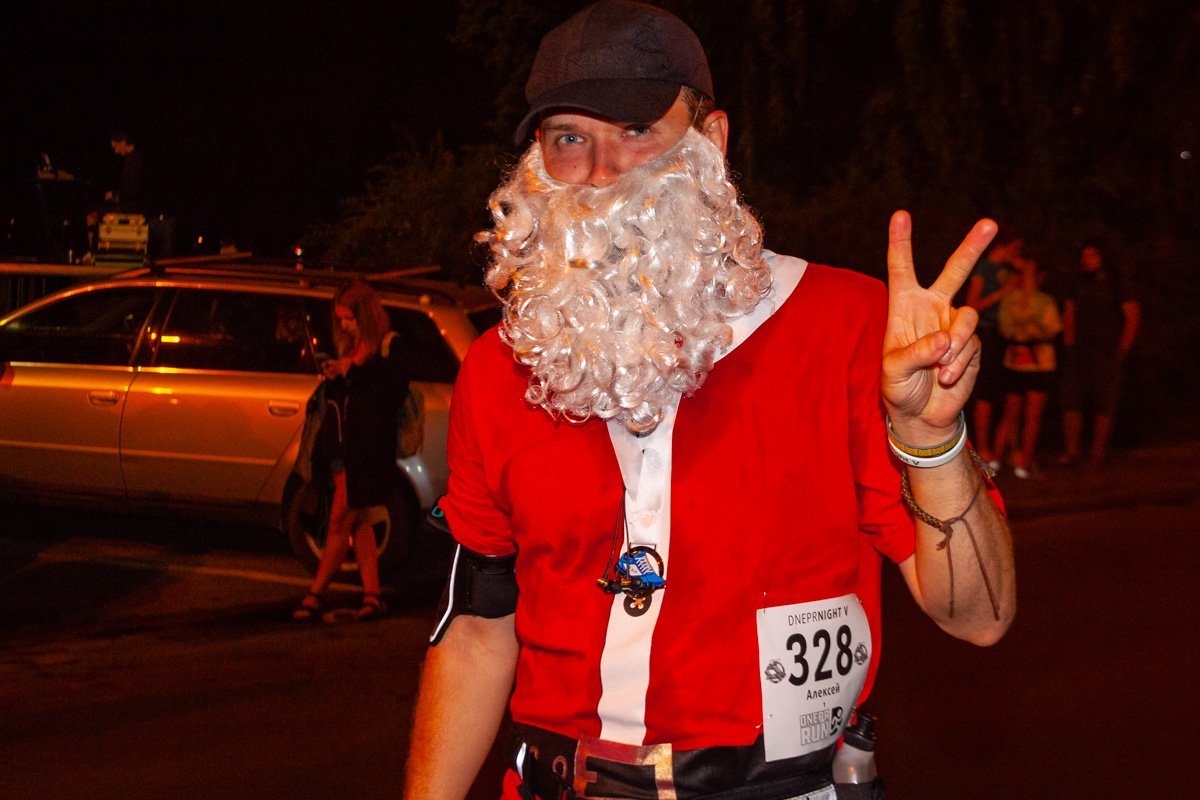 Он к тебе пришел, а ты в него не веришь Он к тебе пришел, а ты в него не веришь