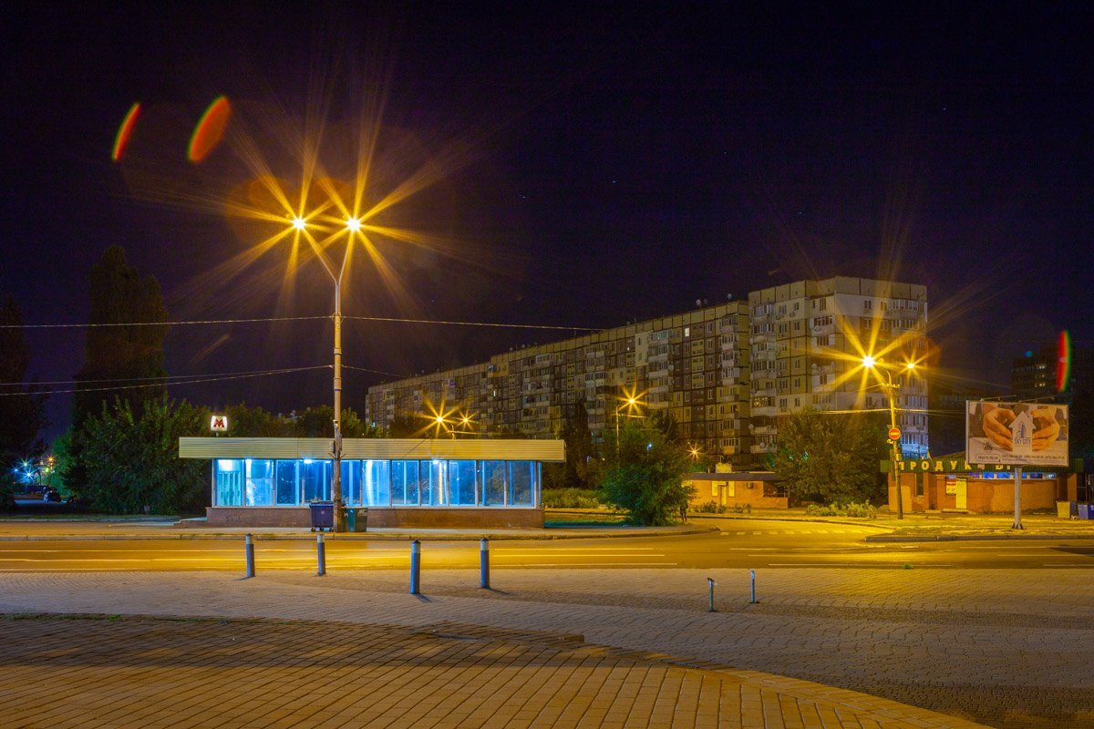 Пустынная площадь