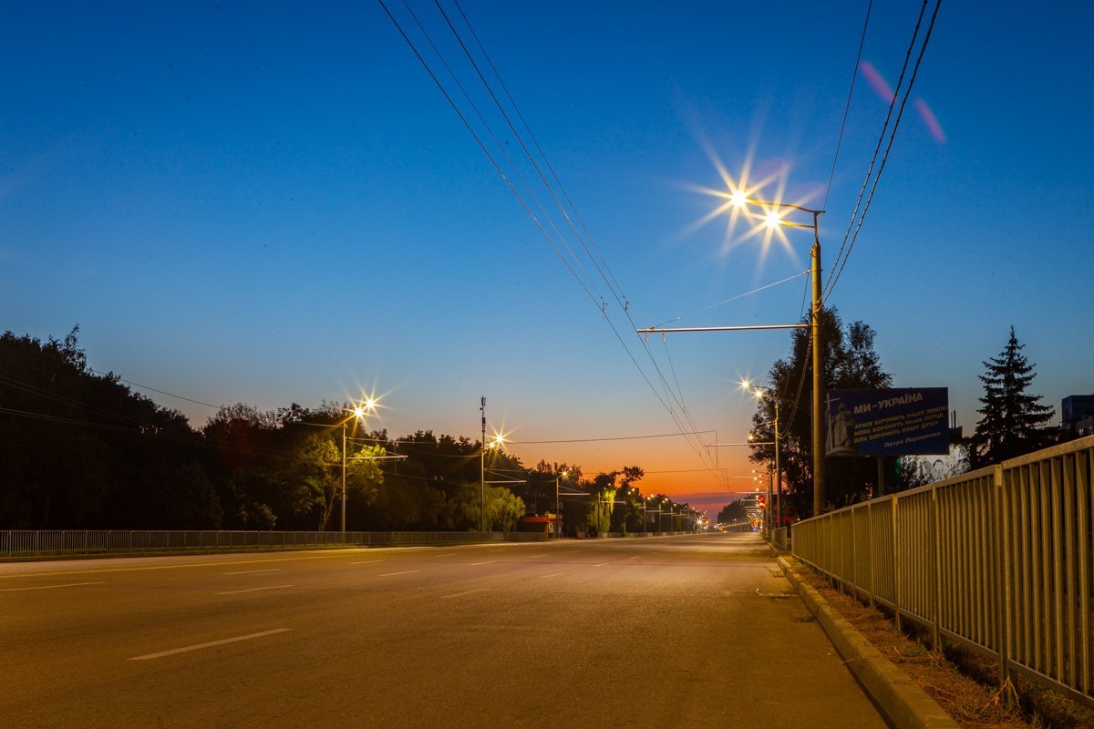 Уже через несколько часов дорога снова оживет