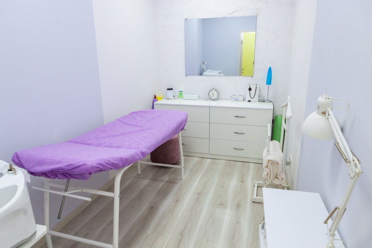 В безопасности и стерильности «оружия» мастеров в QBB вы, при большом желании, можете убедиться сами. В безопасности и стерильности «оружия» мастеров в QBB вы, при большом желании, можете убедиться сами.