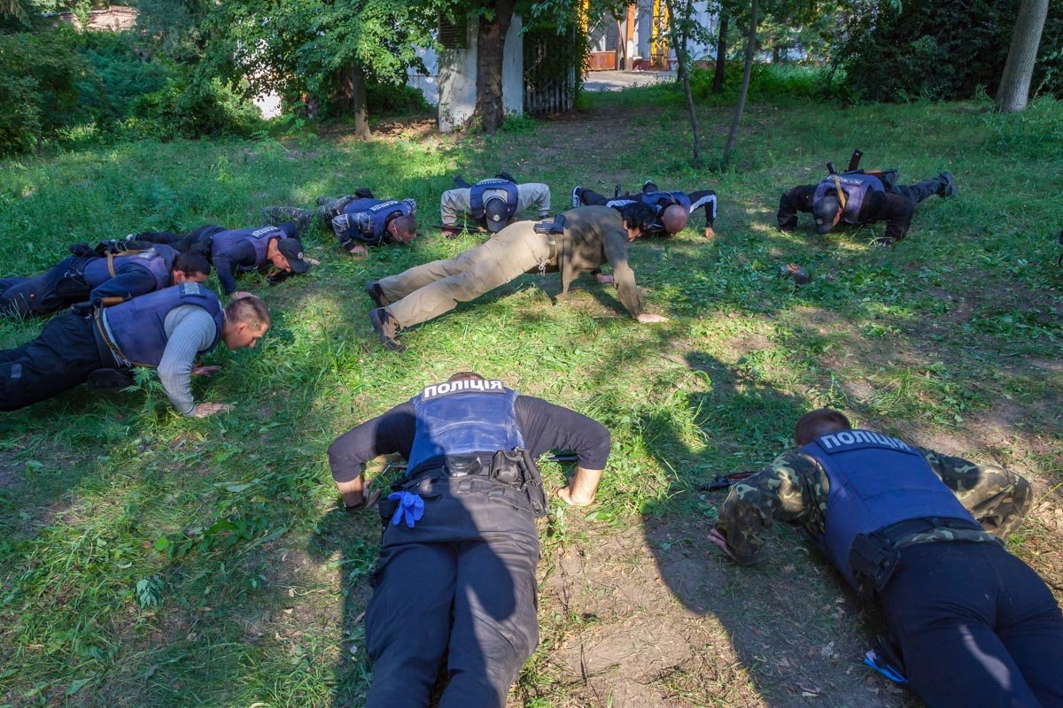 В тренинге приняли участие 25 луганских полицейских