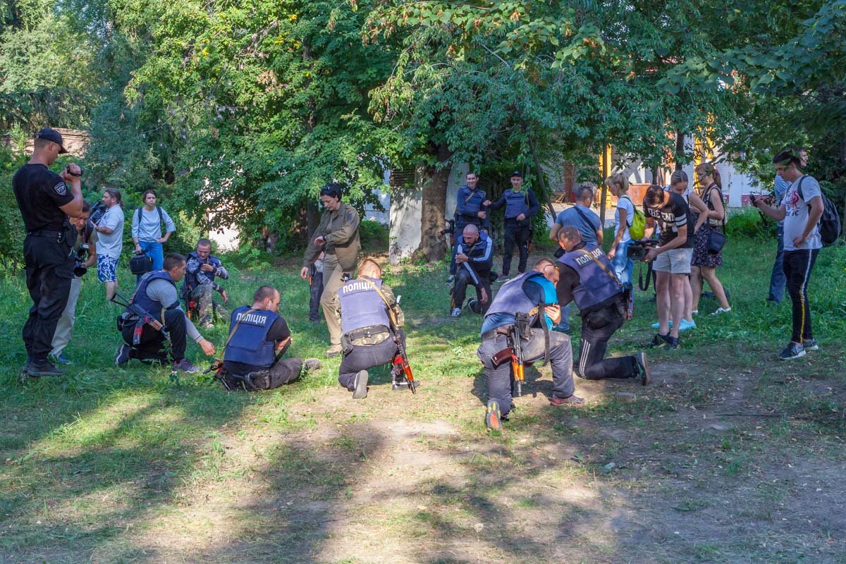 Полицейских обучали преодолевать боевые травмы и оказывать первую медицинскую помощь