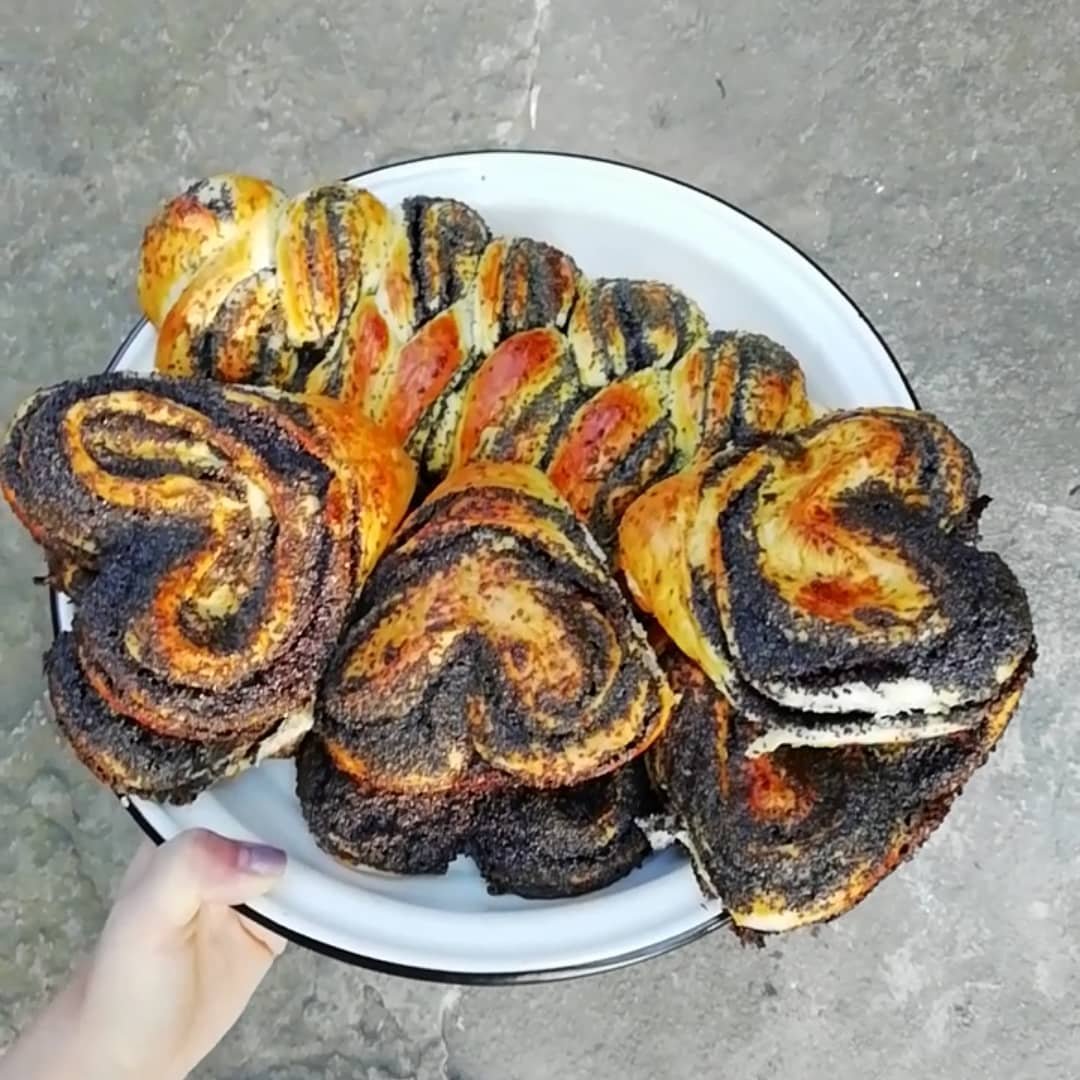 Фото: asiia_dea. Многие публиковали булочки с маком