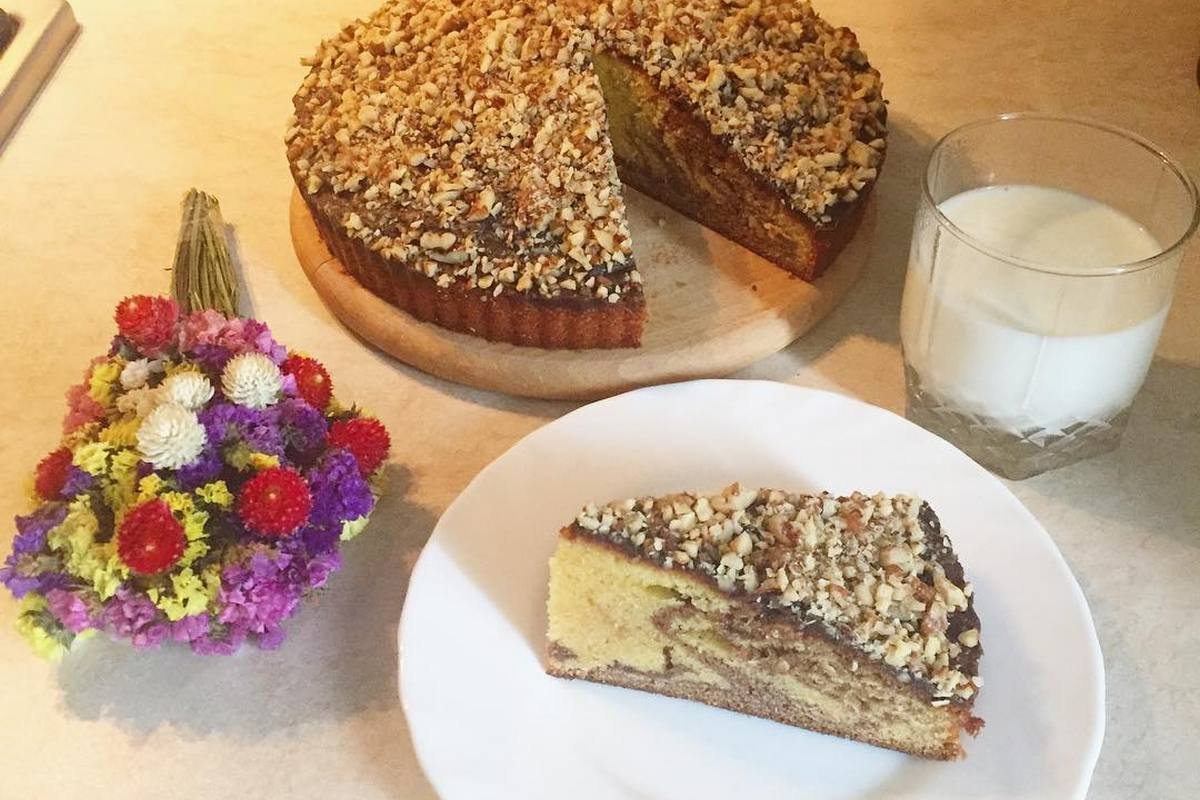 Фото: anyutatomskaya. Пирог с маком вкусно запивать молоком