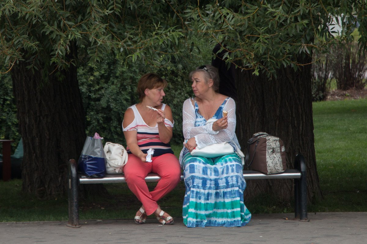 Мороженое спасает