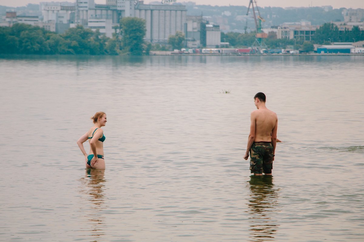 Вместо жарких рабочих будней 