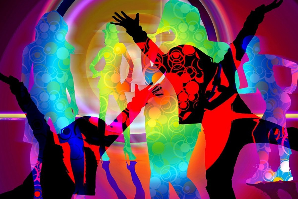 Вся программа даже на афишу не помещается