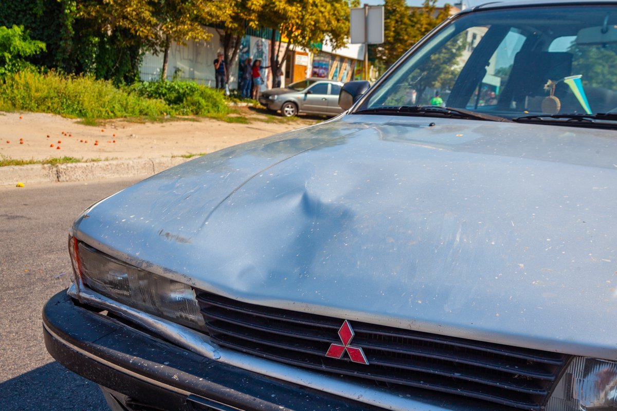 Повреждения на Mitsubishi