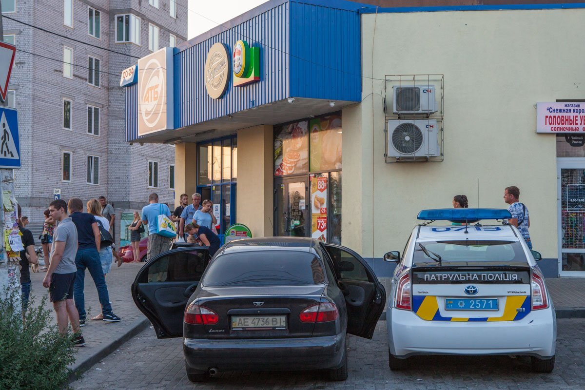 На месте были и сотрудники патрульной полиции На месте были и сотрудники патрульной полиции