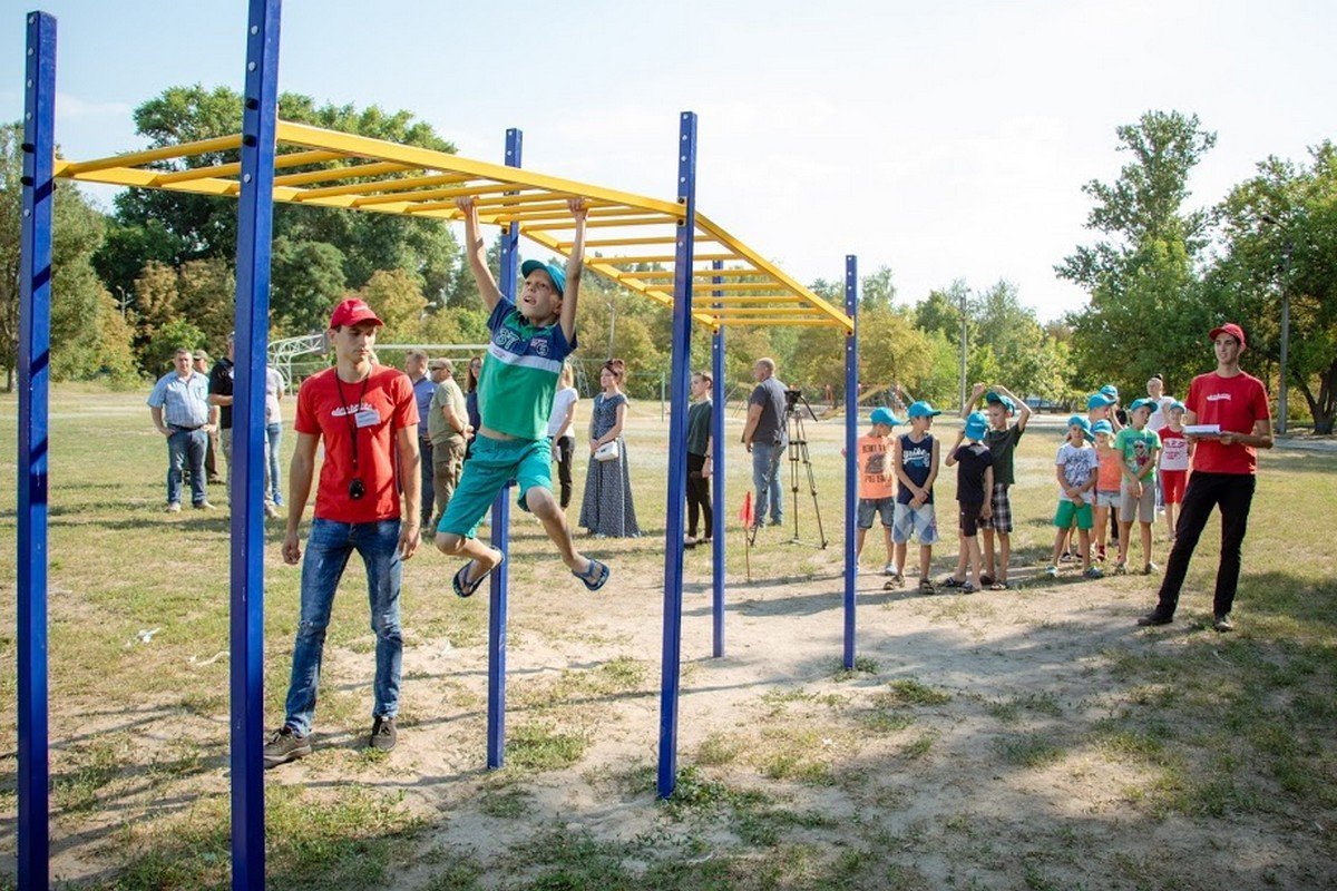 В организации помогало коммунальное предприятие горсовета «Патриот»