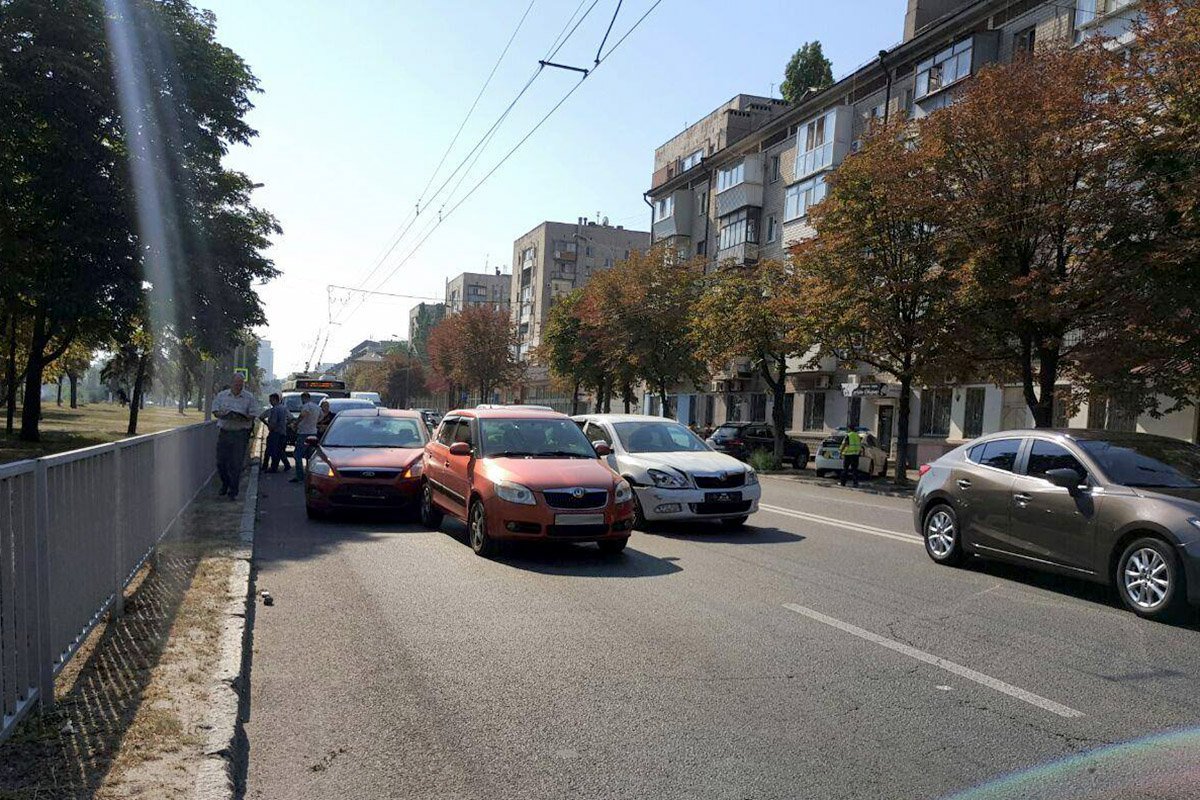 ДТП на Сичеславской Набережной ДТП на Сичеславской Набережной