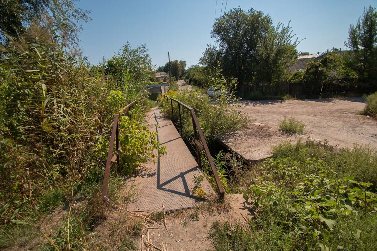 Автомобили тут не проедут Автомобили тут не проедут