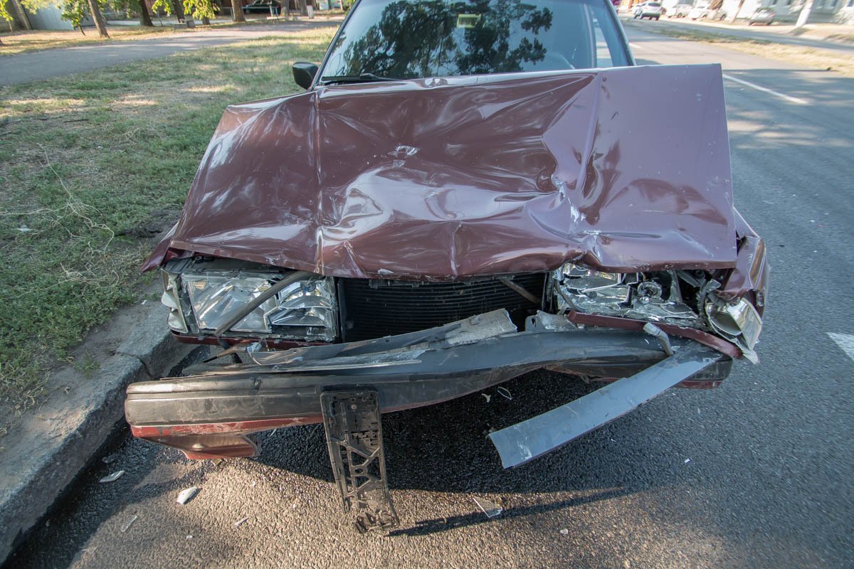 Повреждения на Volvo Повреждения на Volvo