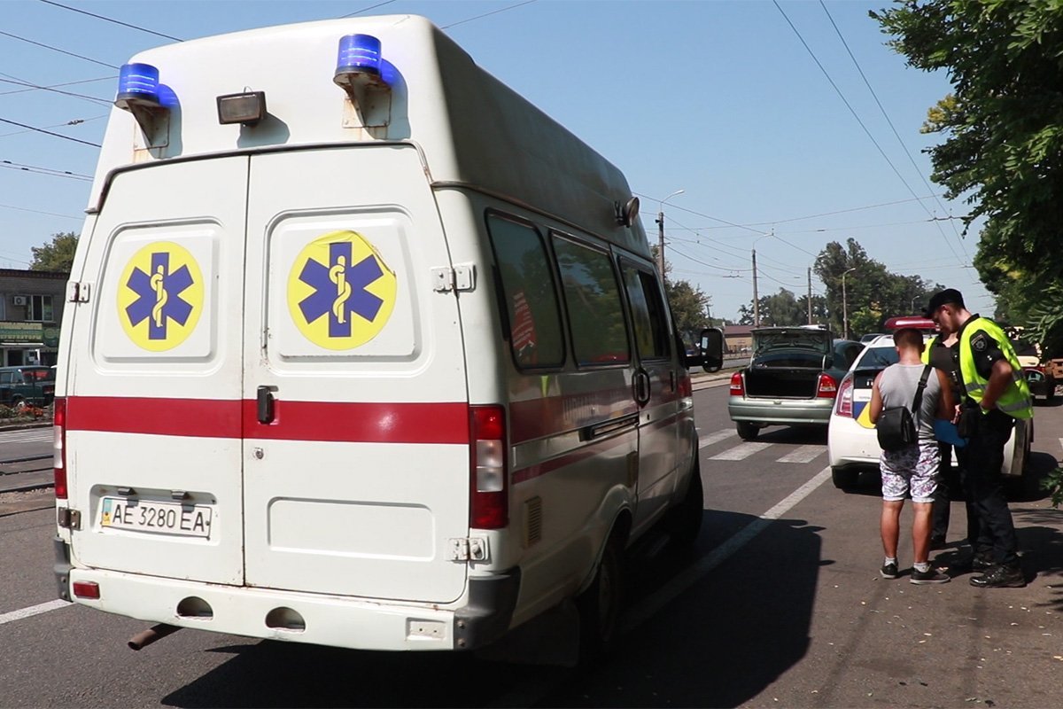 Девушку госпитализировали в городскую больницу № 16