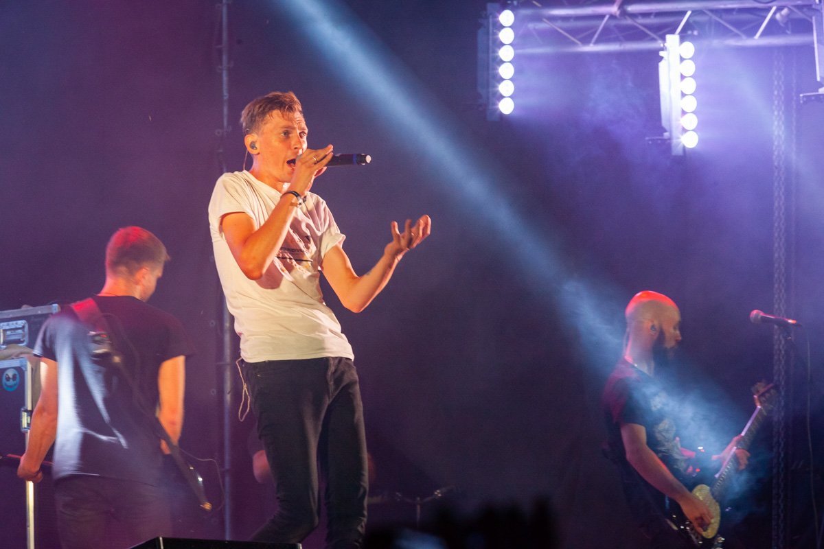 Экспрессивный Володя Котляров