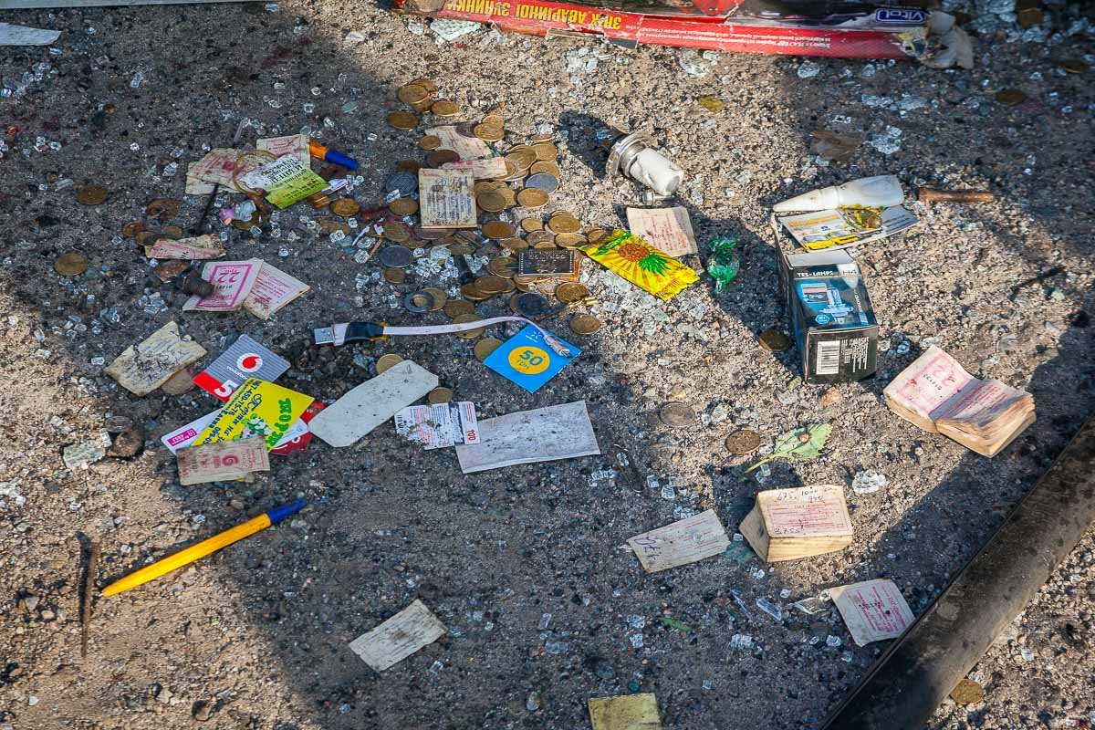 Водитель фуры сзади врезался в автобус, где ехали пассажиры Водитель фуры сзади врезался в автобус, где ехали пассажиры