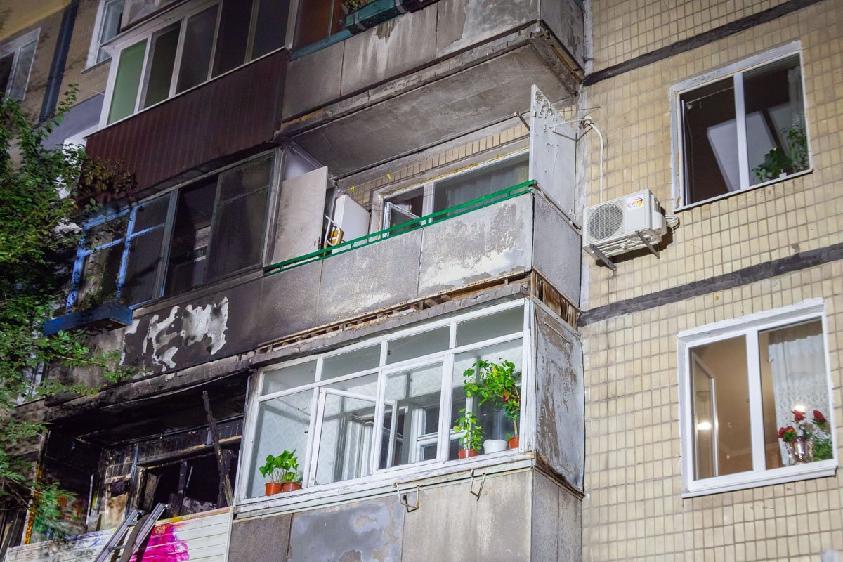 Пожар возник в квартире на втором этаже