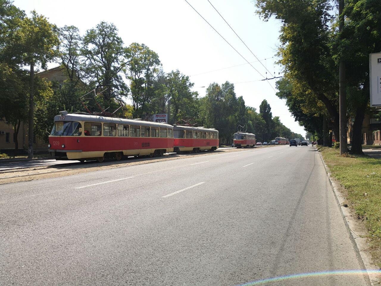 Из-за инцидента стоят трамваи