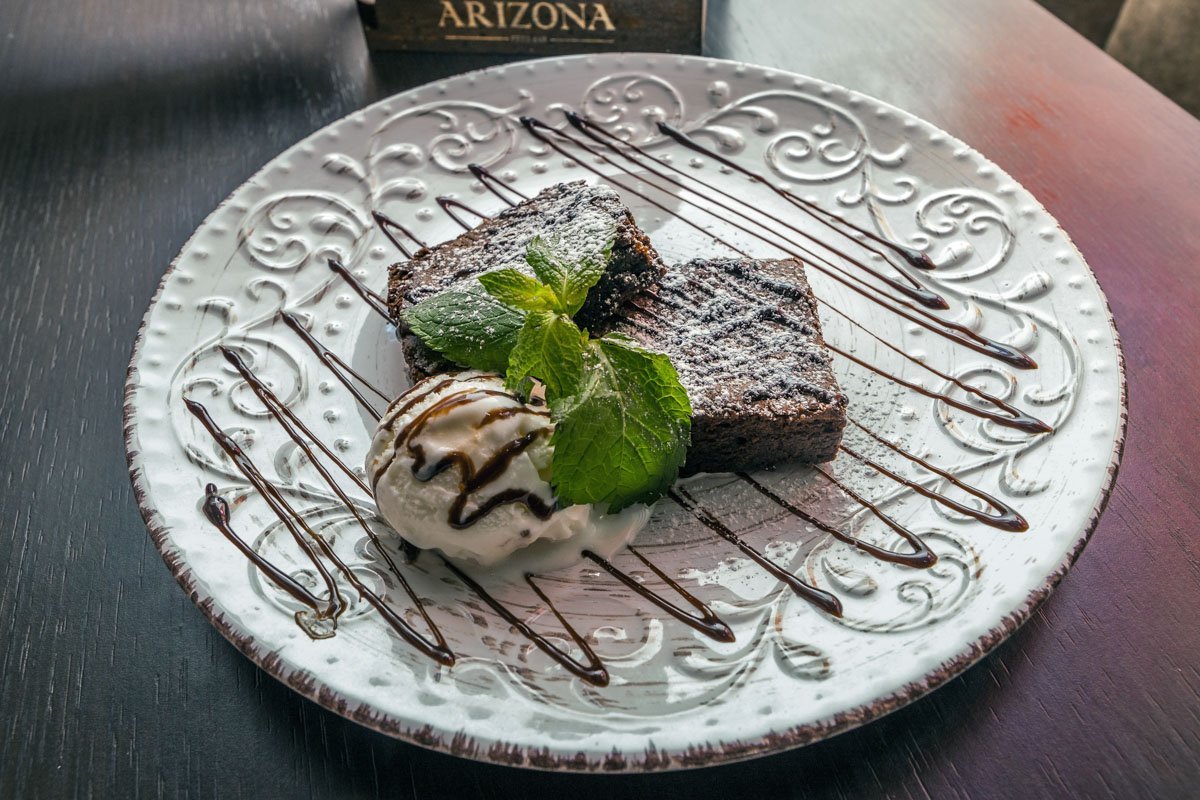 Проверено Информатором: ревизия в Arizona Food Bar 7