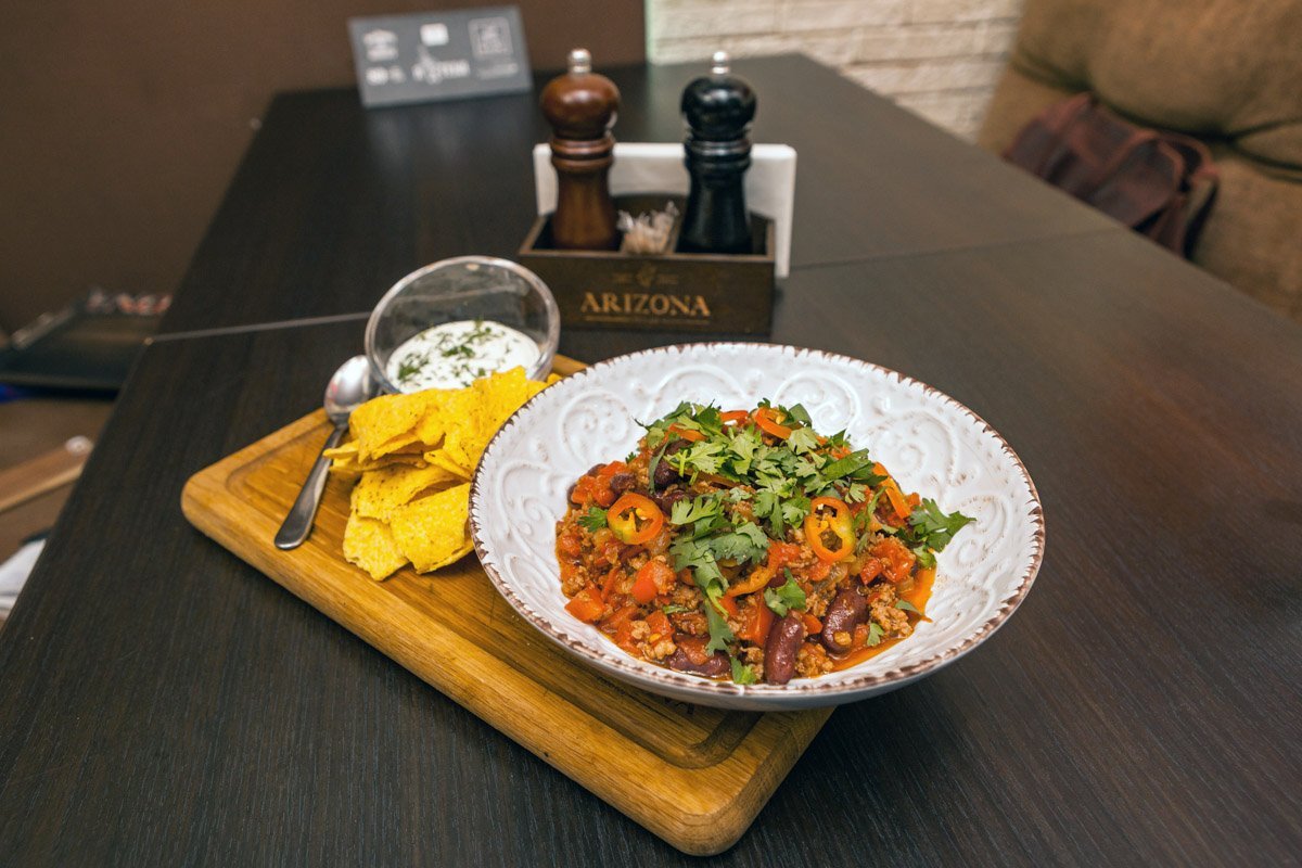 Проверено Информатором: ревизия в Arizona Food Bar 8