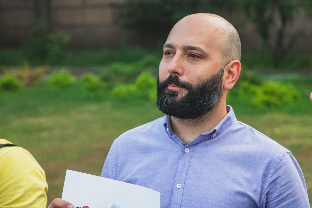 Активист Артем Романюков Активист Артем Романюков