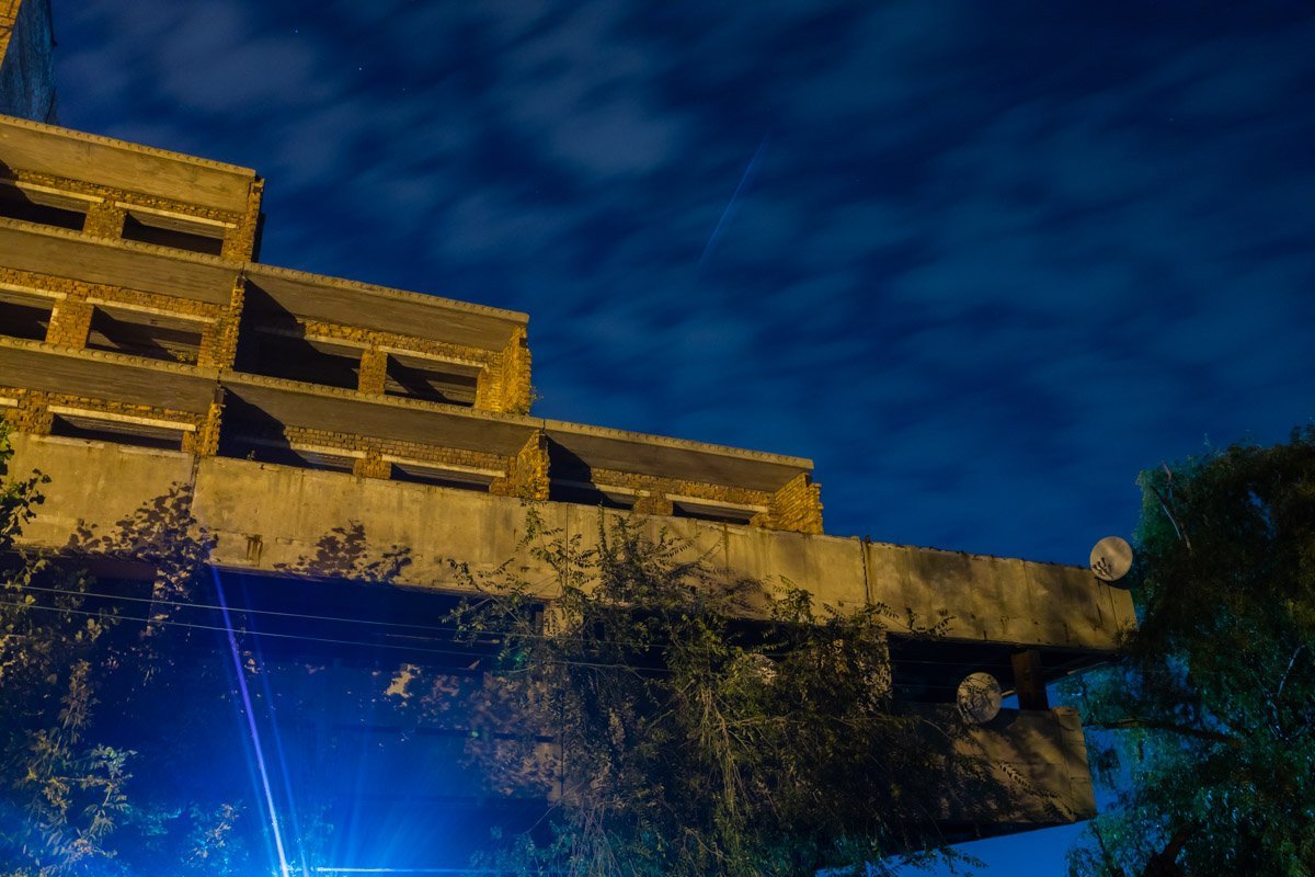 Ходят слухи, что на этом месте должна была появиться гостиница