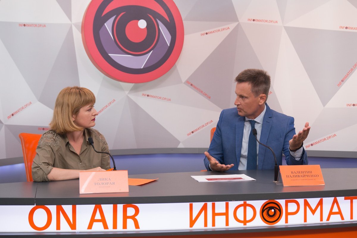 Валентин Наливайченко представил национальный план действий по возвращению мира в Украину